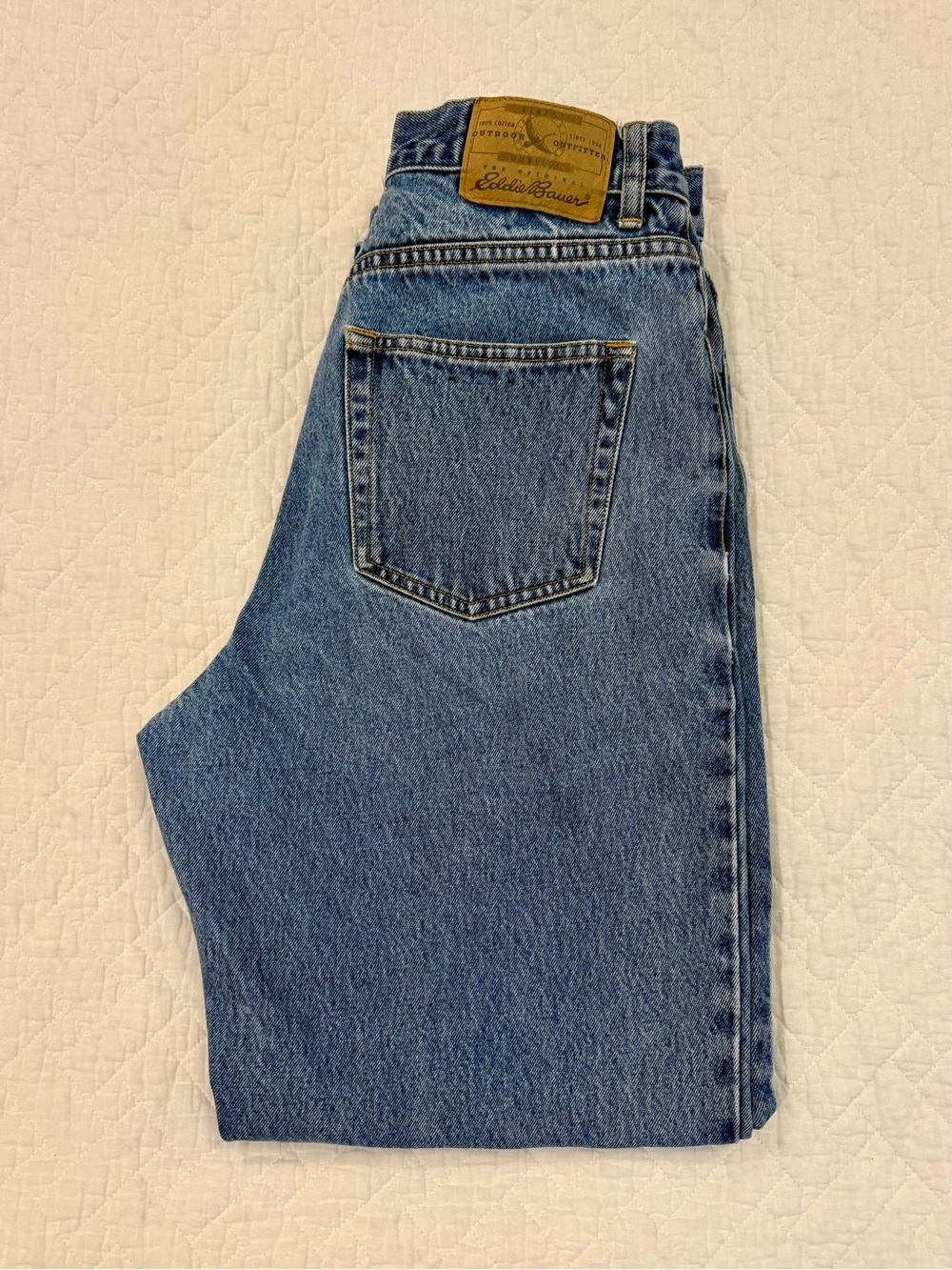 Eddie Bauer Relaxed Fit Medium Blue Denim Jeans Size 12 “Mom Jean”